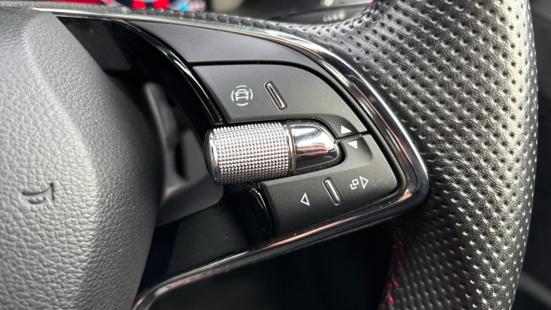 Skoda Octavia 2.0 TSI vRS 5dr Petrol Hatchback